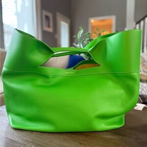 Alexander McQueen Apple Green Bow Bag - Authentic